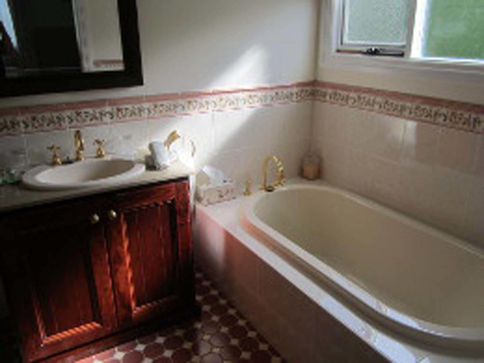 Bed and Breakfast Walton House Huonville Esterno foto